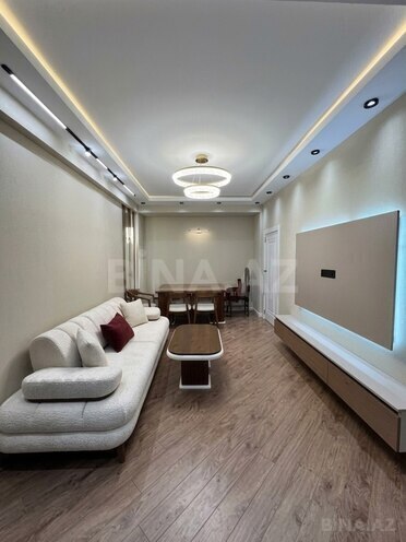Продаётся 3-комн. новостройка 85 м², м. Ази Асланов, photo 1 from 13