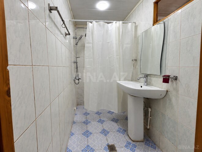 Продается 2-комн. вторичка 66 м², м. Ази Асланов, photo 11 from 14