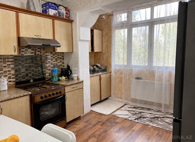 Продается 2-комн. вторичка 66 м², м. Ази Асланов, photo 8 from 14