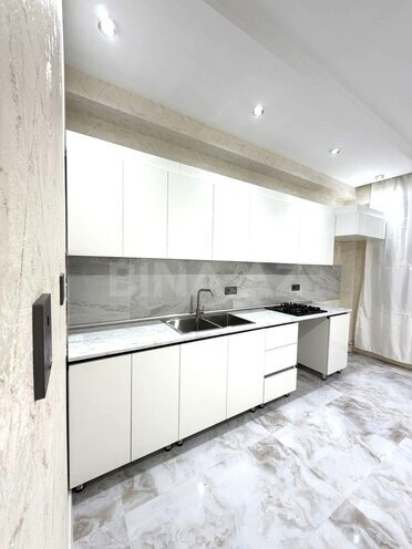 Сдается 2-комн. новостройка 85 м², м. Кара Караев, photo 13 from 30
