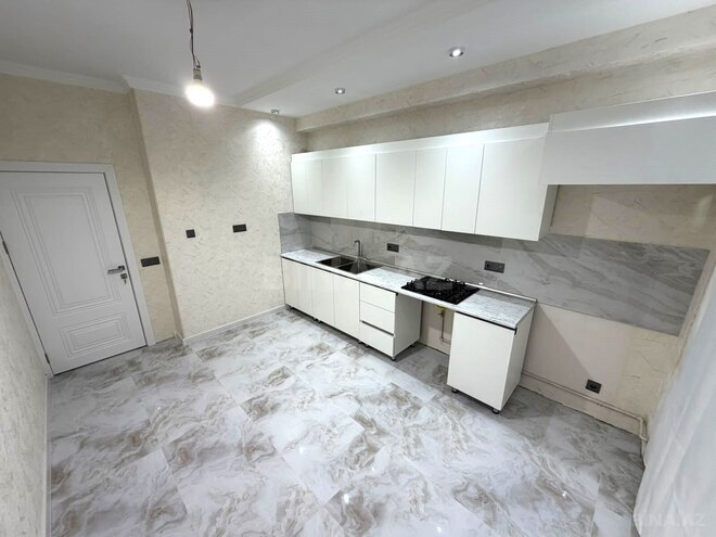 Сдается 2-комн. новостройка 85 м², м. Кара Караев, photo 14 from 30