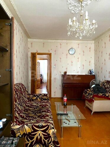 Продаётся 3-комн. вторичка 60 м², м. Ази Асланов, photo 4 from 19