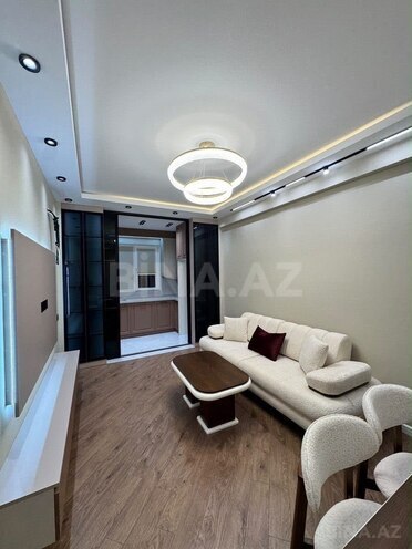 Продаётся 3-комн. новостройка 82 м², м. Ази Асланов, photo 1 from 9