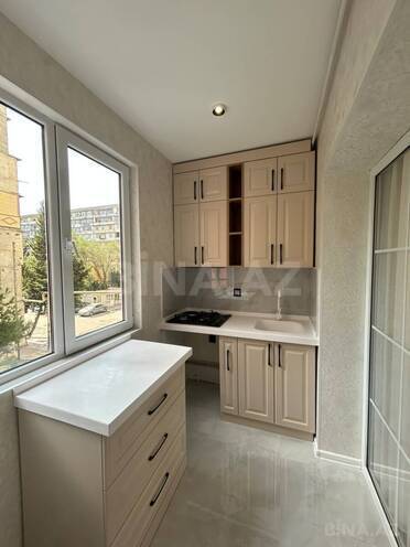 Продается 2-комн. вторичка 47 м², м. Халглар Достлугу, photo 9 from 19