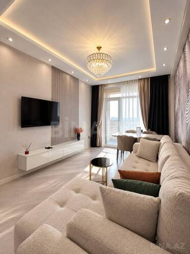 Продается 2-комн. новостройка 65 м², м. Ази Асланов, photo 4 from 10