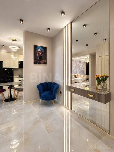 Продается 2-комн. новостройка 65 м², м. Ази Асланов, photo 1 from 10
