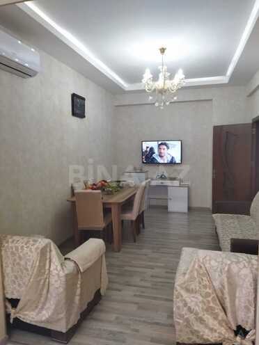 Satılır 2 otaqlı yeni tikili 43 m², 8-ci mikrorayon q., photo 1 from 8