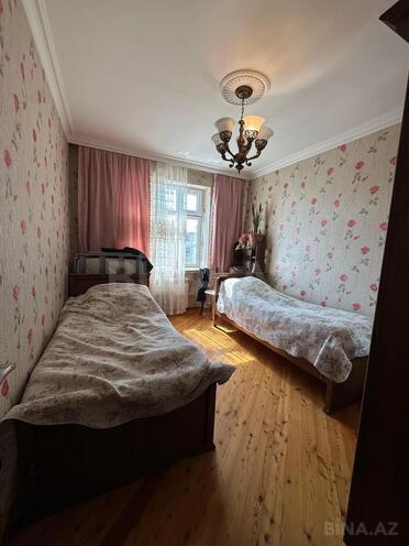 Продаётся 3-комн. вторичка 80 м², м. Ази Асланов, photo 13 from 26