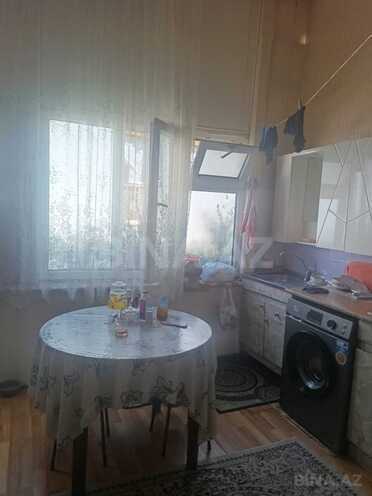 İcarəyə verilir 2 otaqlı köhnə tikili 65 m², 28 May m., photo 1 from 10