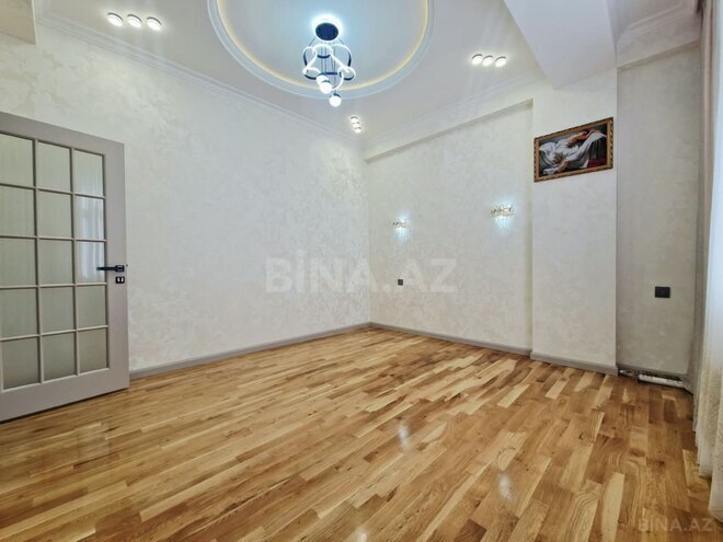 Продаётся 3-комн. новостройка 130 м², м. Кара Караев, photo 9 from 19