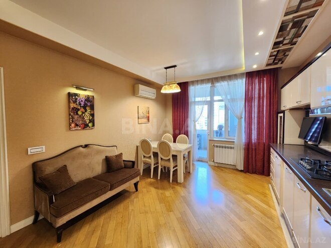 İcarəyə verilir 3 otaqlı yeni tikili 190 m², Yasamal r., photo 15 from 24