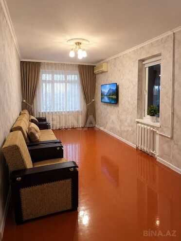 Сдается 2-комн. вторичка 65 м², м. Ахмедлы, photo 1 from 11