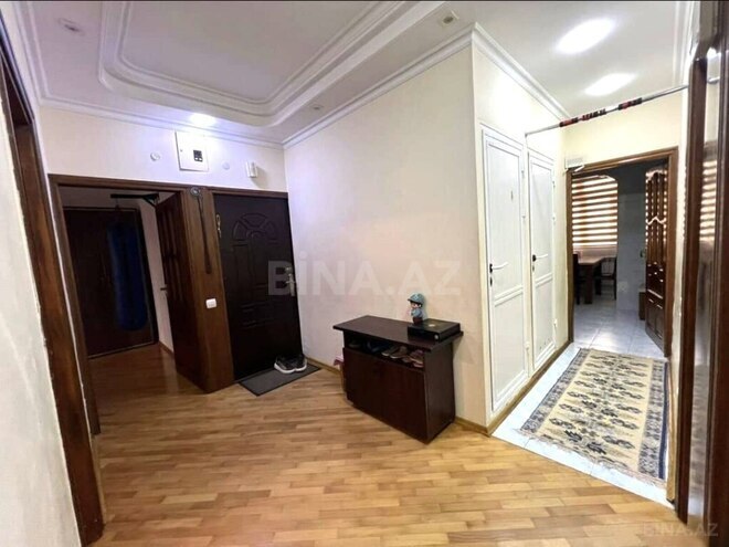 Продаётся 4-комн. вторичка 112 м², м. Шах Исмаил Хатаи, photo 12 from 20