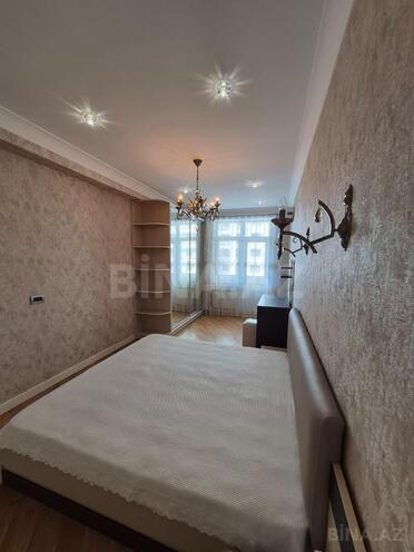 Сдается 3-комн. новостройка 185 м², м. 28 мая, photo 12 from 30