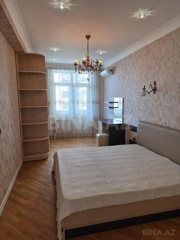 Сдается 3-комн. новостройка 185 м², м. 28 мая, photo 9 from 30