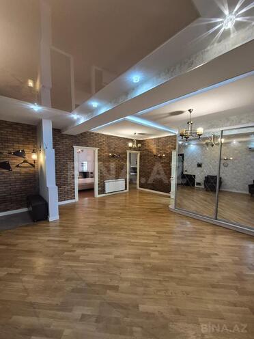 Сдается 3-комн. новостройка 185 м², м. 28 мая, photo 25 from 30
