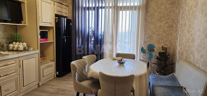 Сдаётся 2-комн. новостройка 95 м², м. Ази Асланов, photo 1 from 15