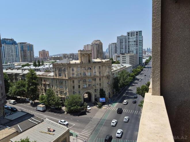 İcarəyə verilir 3 otaqlı yeni tikili 170 m², 28 May m., photo 4 from 24