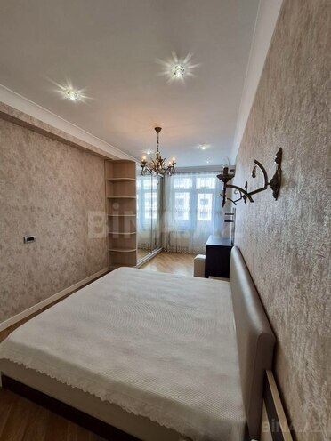 İcarəyə verilir 3 otaqlı yeni tikili 170 m², 28 May m., photo 10 from 24