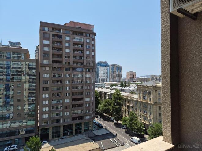 İcarəyə verilir 3 otaqlı yeni tikili 170 m², 28 May m., photo 13 from 24