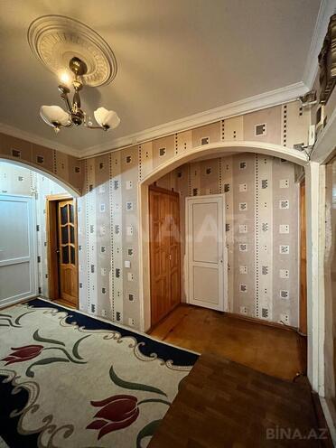 Продаётся 5-комн. вторичка 110 м², м. Ази Асланов, photo 17 from 26