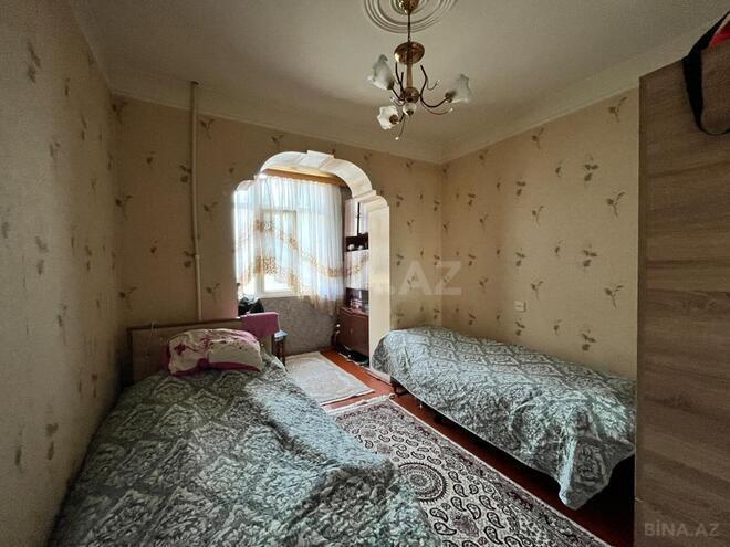 Продаётся 5-комн. вторичка 110 м², м. Ази Асланов, photo 11 from 26