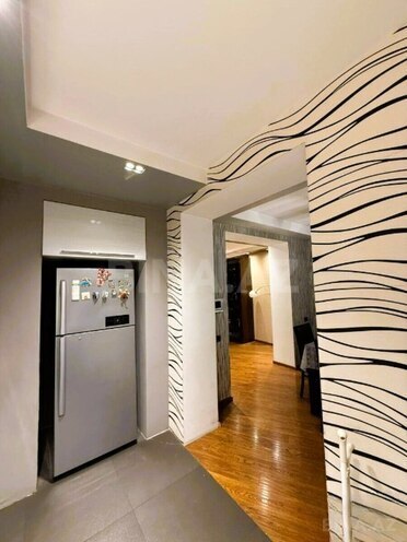 Satılır 3 otaqlı köhnə tikili 65 m², Nəriman Nərimanov m., photo 12 from 18