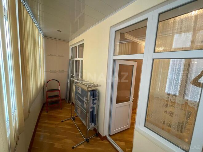 Satılır 3 otaqlı köhnə tikili 135 m², İnşaatçılar m., photo 10 from 19