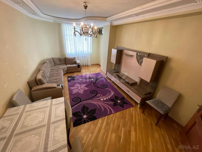 Satılır 3 otaqlı köhnə tikili 135 m², İnşaatçılar m., photo 3 from 19