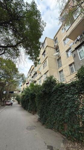 Satılır 2 otaqlı köhnə tikili 55 m², 20 Yanvar m., photo 3 from 18