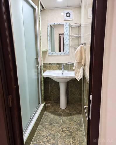 Продаётся 2-комн. вторичка 68 м², пос. Ени Гюнешли, photo 10 from 11