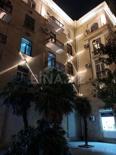 Satılır 3 otaqlı köhnə tikili 80 m², 28 May m., photo 4 from 17