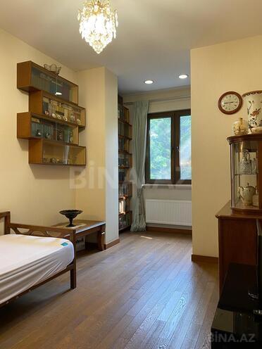 Satılır 3 otaqlı köhnə tikili 80 m², 28 May m., photo 11 from 17
