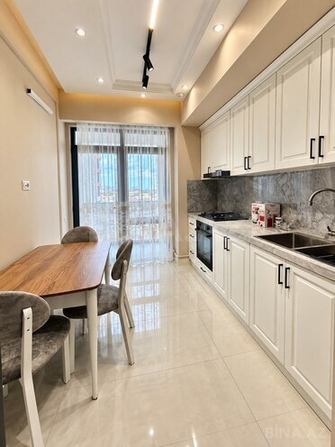 İcarəyə verilir 3 otaqlı yeni tikili 100 m², Bakmil m., photo 12 from 16