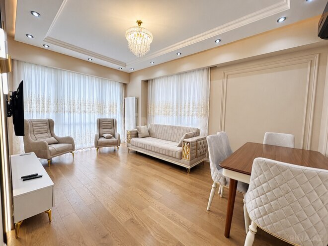 İcarəyə verilir 3 otaqlı yeni tikili 100 m², Bakmil m., photo 1 from 16