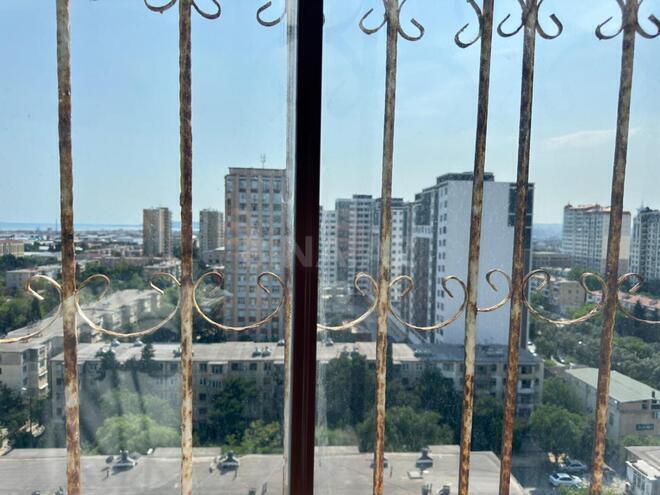 Сдаётся 3-комн. новостройка 135 м², м. Нефтчиляр, photo 17 from 22
