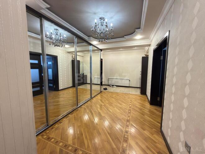Сдаётся 3-комн. новостройка 135 м², м. Нефтчиляр, photo 11 from 22