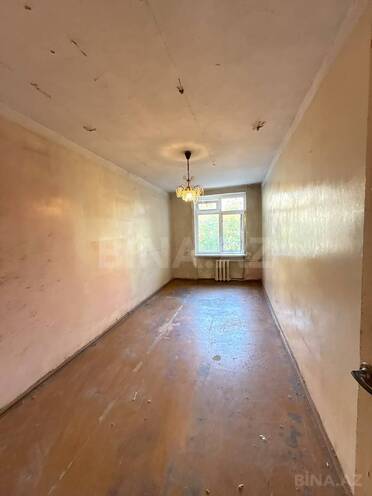 Satılır 2 otaqlı köhnə tikili 55 m², İnşaatçılar m., photo 3 from 10