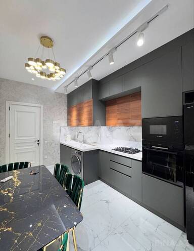 Сдаётся 3-комн. новостройка 125 м², м. Низами, photo 17 from 22