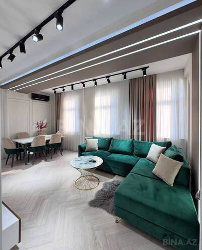 Сдаётся 3-комн. новостройка 125 м², м. Низами, photo 5 from 22