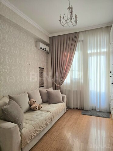 Продаётся 3-комн. новостройка 110 м², м. Кара Караев, photo 11 from 26