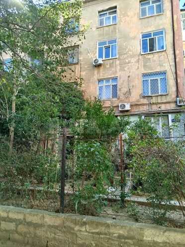 Satılır 3 otaqlı köhnə tikili 90 m², Yasamal r., photo 1 from 23