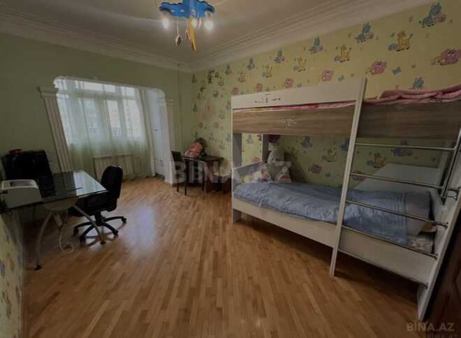 Продаётся 4-комн. вторичка 112 м², м. Шах Исмаил Хатаи, photo 9 from 26