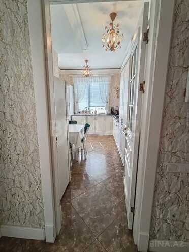 Satılır 3 otaqlı yeni tikili 110 m², 7-ci mikrorayon q., photo 1 from 14