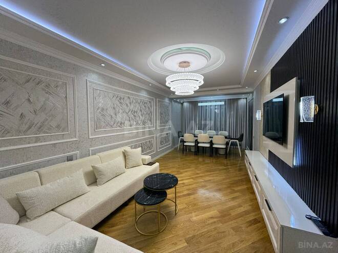Продаётся 3-комн. новостройка 139 м², м. Нефтчиляр, photo 1 from 14