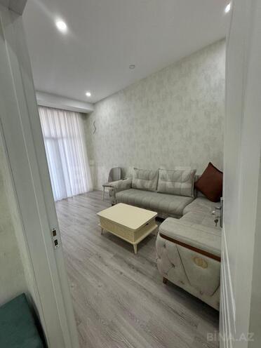 Сдаётся 2-комн. новостройка 70 м², м. Нариман Нариманов, photo 1 from 15