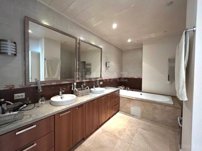 Satılır 5 otaqlı yeni tikili 800 m², 28 May m., photo 22 from 32