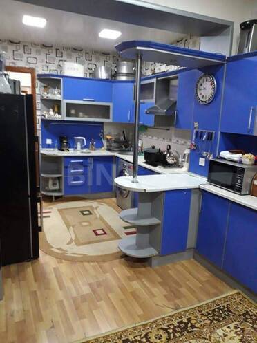 Продаётся 5-комн. вторичка 140 м², м. Нариман Нариманов, photo 12 from 18