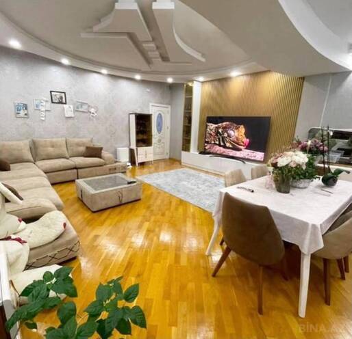 Продаётся 3-комн. новостройка 135 м², м. Иншаатчылар, photo 1 from 11