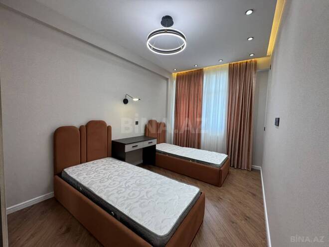 Продается 3-комн. новостройка 82 м², м. Ази Асланов, photo 8 from 12